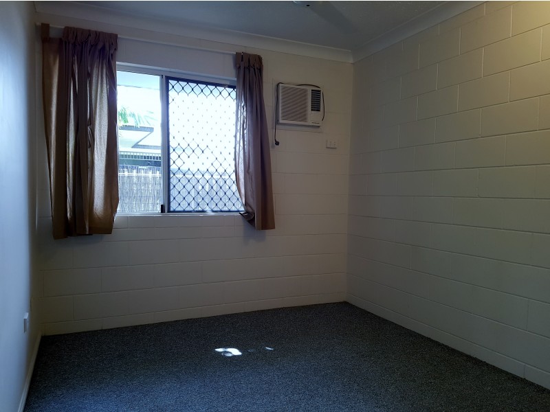 4/87 LONERGANNE STREET, Garbutt QLD 4814