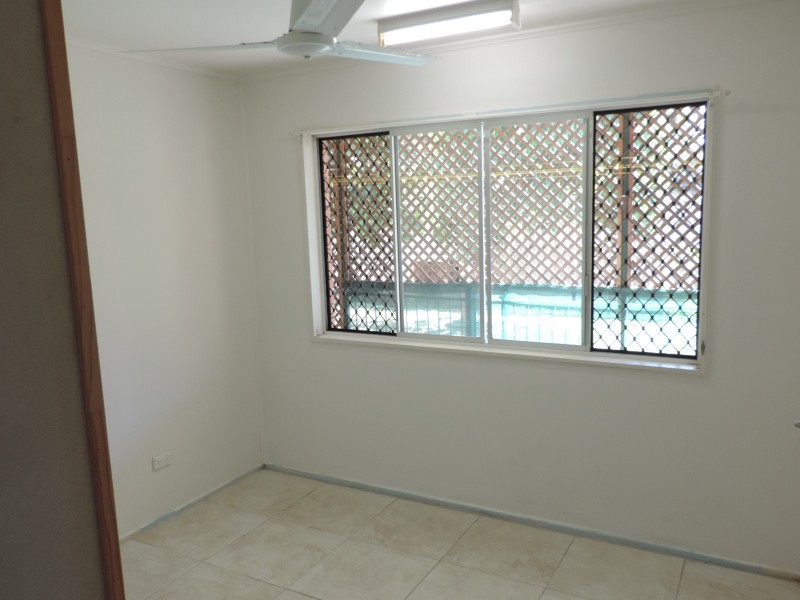 9 VIVIAN STREET, Gulliver QLD 4812