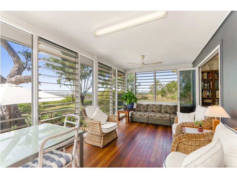 17 SNAPPER COURT, Cungulla QLD 4816