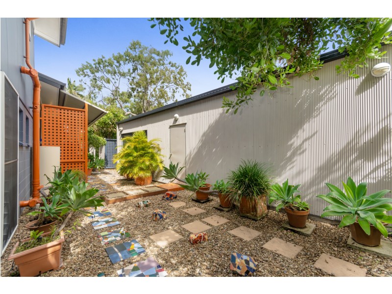 17 SNAPPER COURT, Cungulla QLD 4816