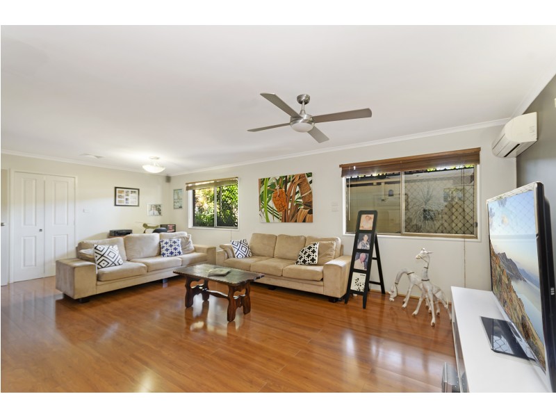 33 JACARANDA CRESCENT, Annandale QLD 4814