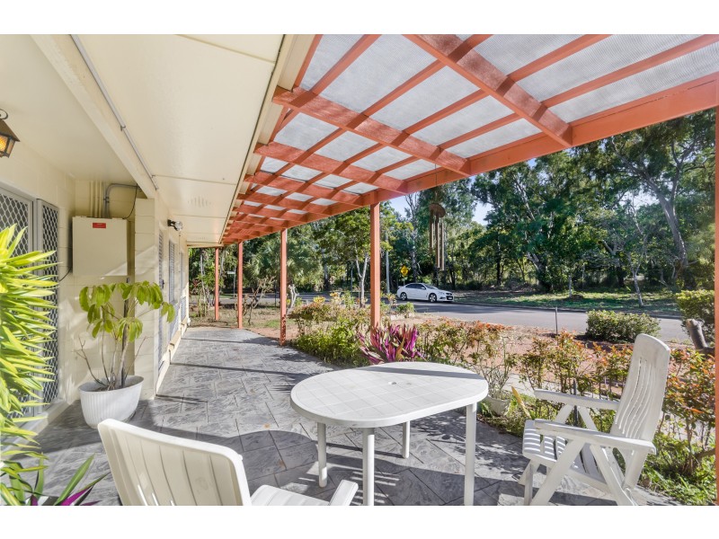 2 WACKETT STREET, Pallarenda QLD 4810