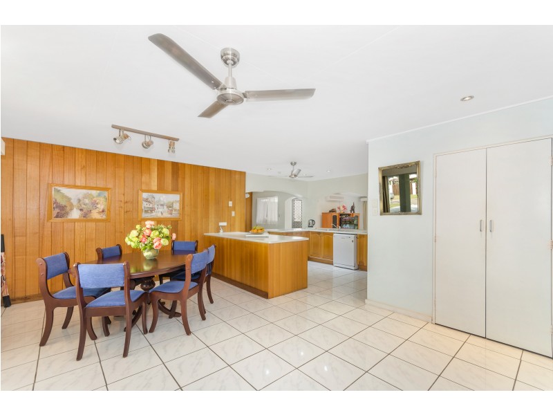 13 SEAWARD CRESCENT, Pallarenda QLD 4810