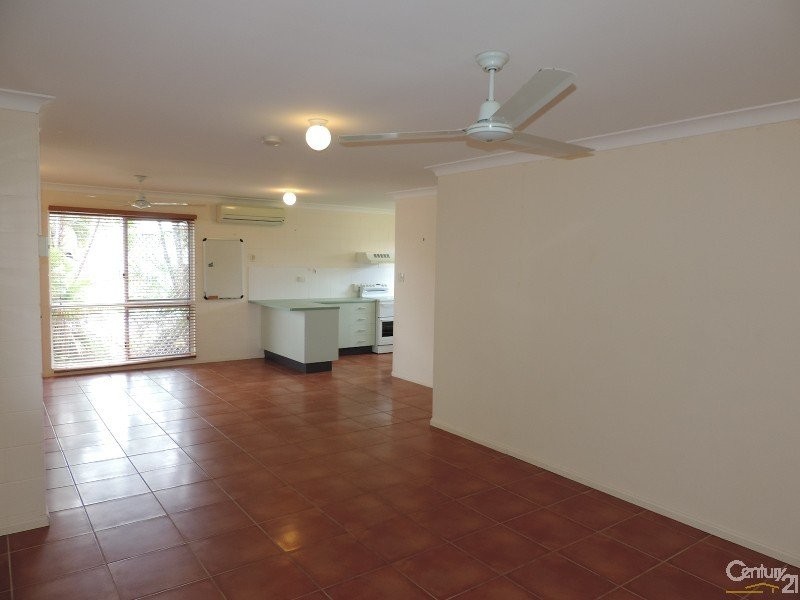 10/10 BLANES STREET, Cranbrook QLD 4814