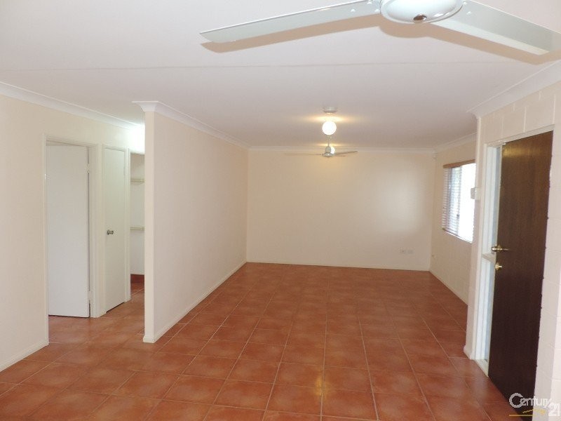 10/10 BLANES STREET, Cranbrook QLD 4814