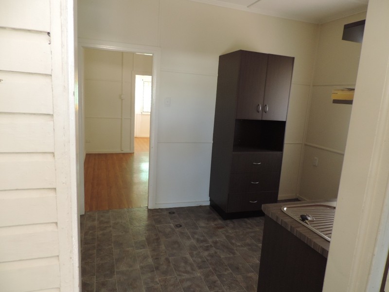 1/5 EIGHTH AVENUE, South Townsville QLD 4810