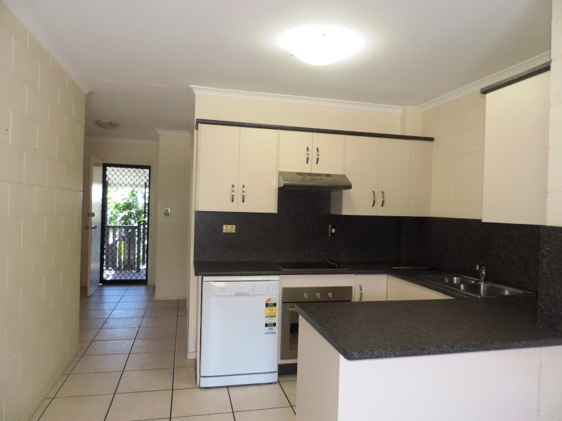 3/7 WARBURTON STREET, North Ward QLD 4810