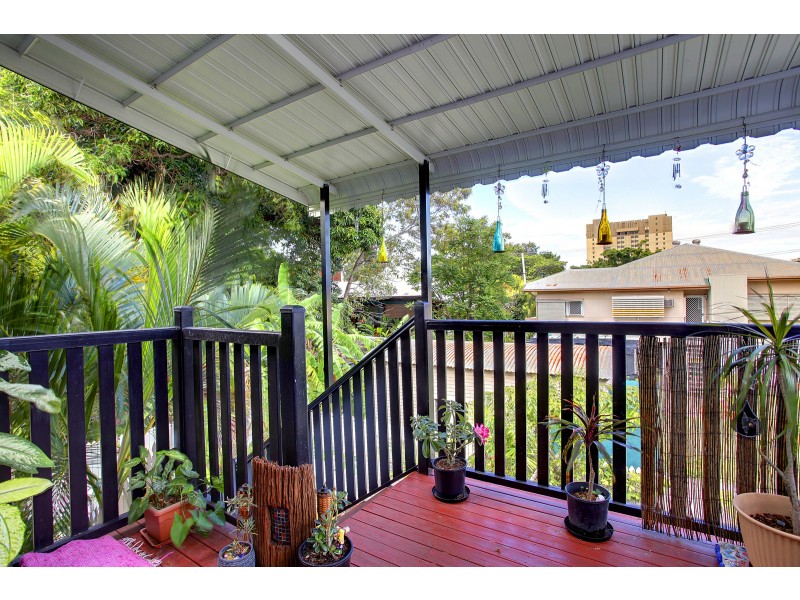 3/7 WARBURTON STREET, North Ward QLD 4810