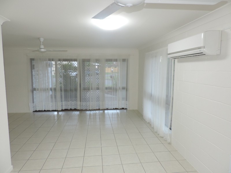 4 YARAI COURT, Mount Louisa QLD 4814