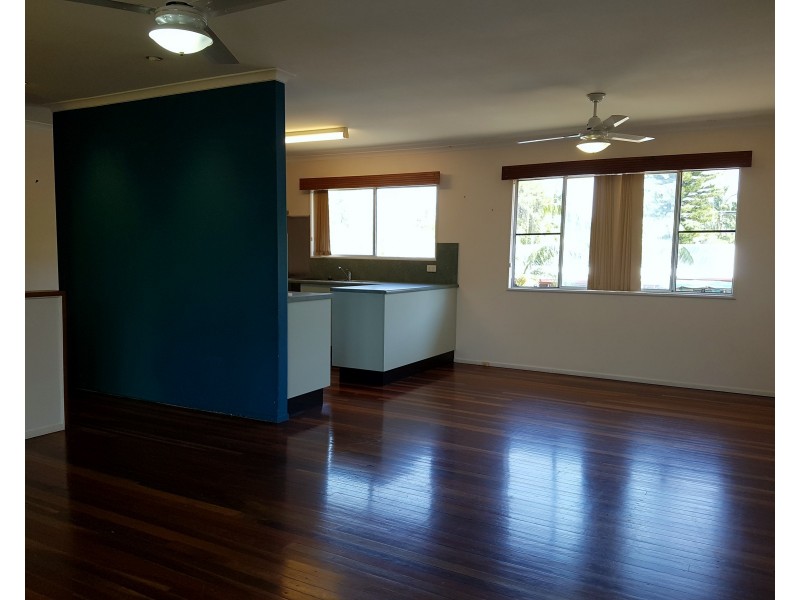 10 Arkaba Street, Mount Louisa QLD 4814