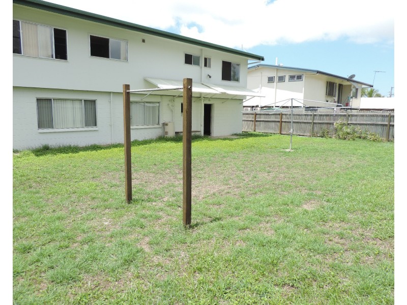 10 Arkaba Street, Mount Louisa QLD 4814