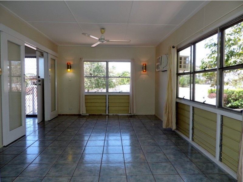 28 SHEEHAN STREET, Belgian Gardens QLD 4810