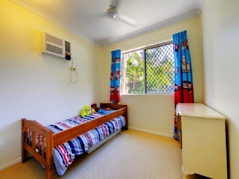 4 Sonata Place, Kirwan QLD 4817