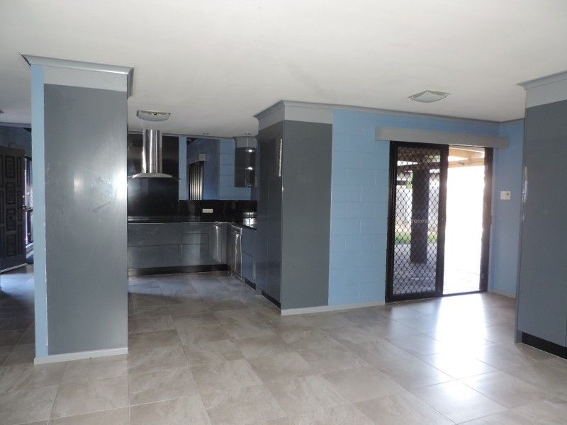 32 YUT FAY AVENUE, Kelso QLD 4815