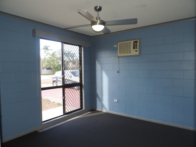 32 YUT FAY AVENUE, Kelso QLD 4815