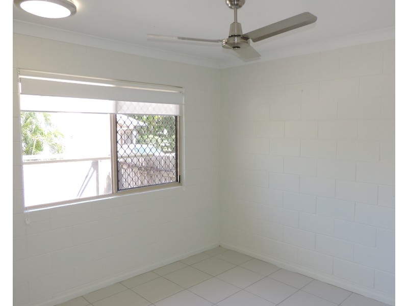 9/15-17 SECOND AVENUE, Railway Estate QLD 4810