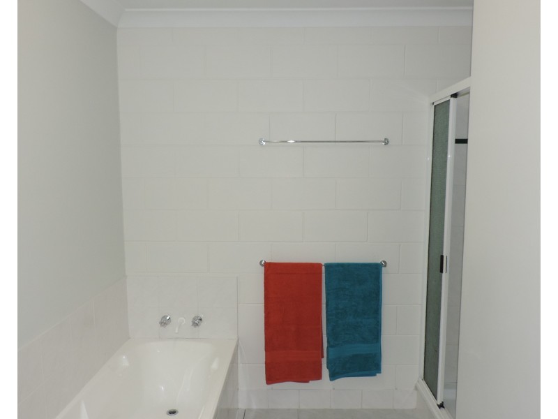 9/15-17 SECOND AVENUE, Railway Estate QLD 4810