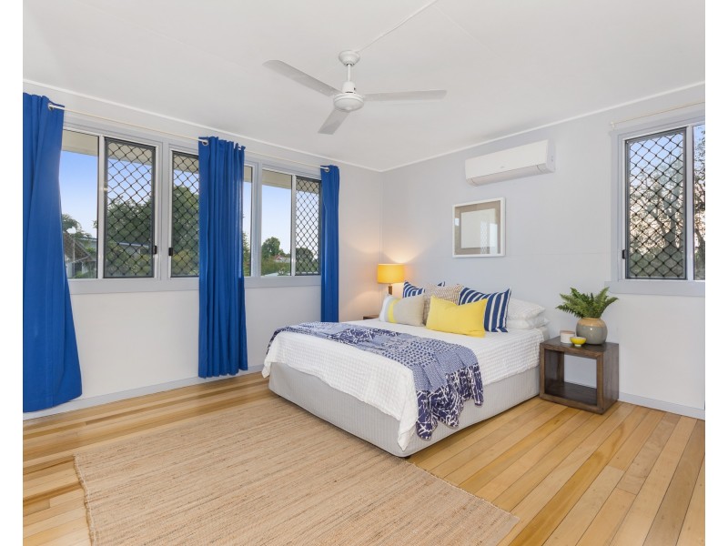 7 BAY STREET, Pallarenda QLD 4810