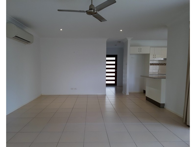 1 WAVE COURT, Kelso QLD 4815