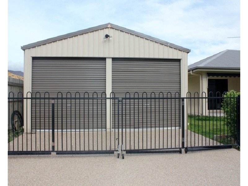 1 WAVE COURT, Kelso QLD 4815