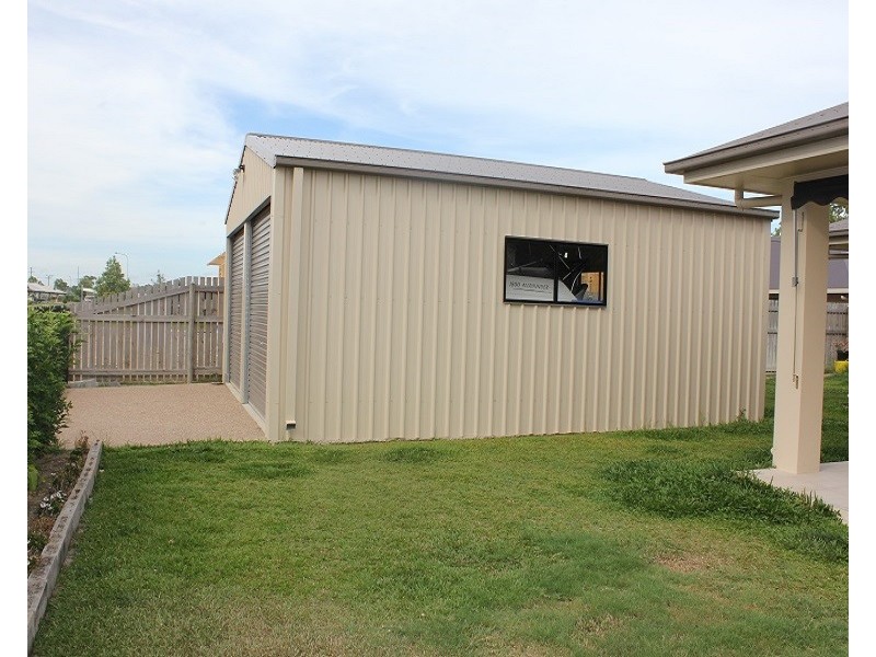 1 WAVE COURT, Kelso QLD 4815