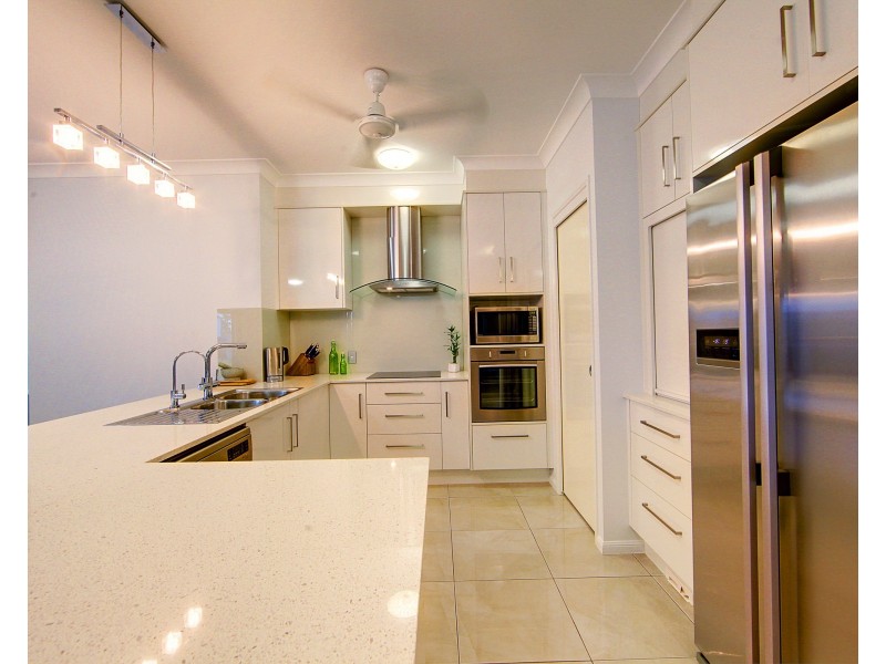 45 Bonnett Rd, Mount Low QLD 4818