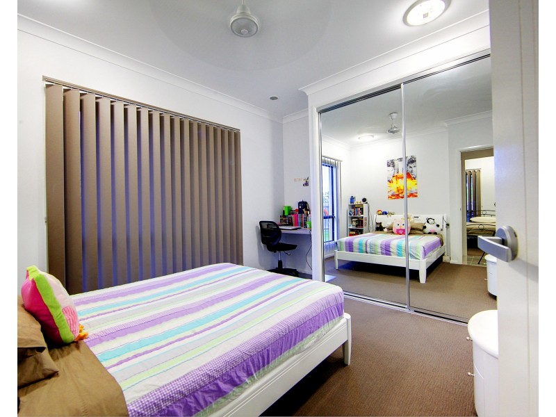 45 Bonnett Rd, Mount Low QLD 4818