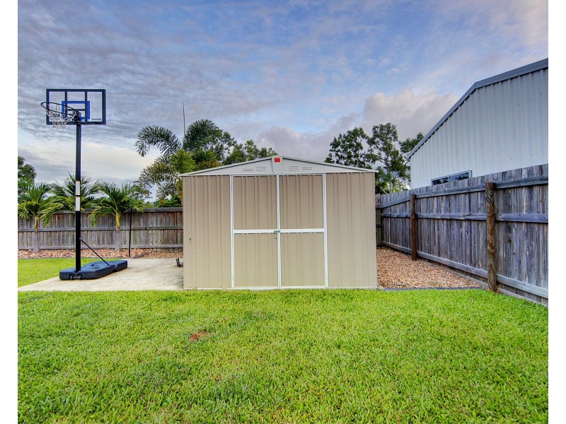 45 Bonnett Rd, Mount Low QLD 4818