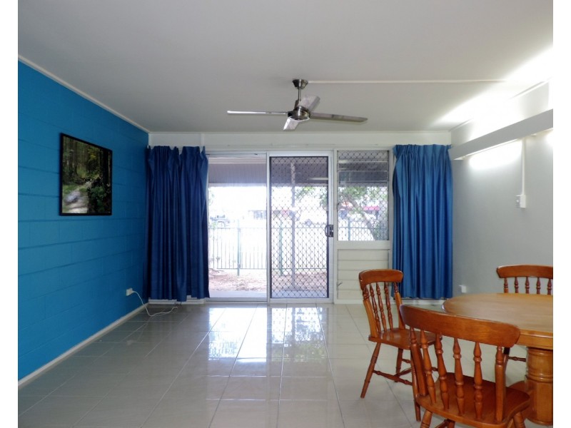 1/42 Primrose St, North Ward QLD 4810