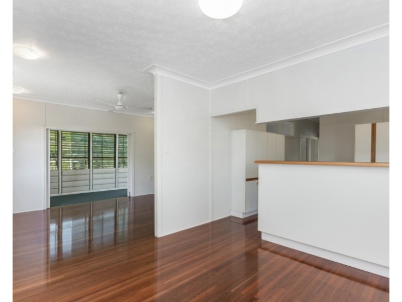 20 TAYLOR STREET, Belgian Gardens QLD 4810