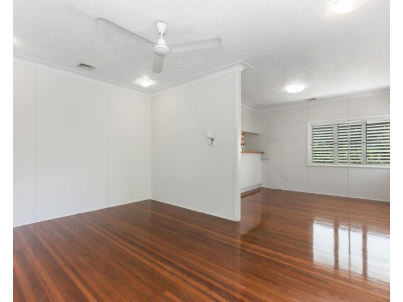 20 TAYLOR STREET, Belgian Gardens QLD 4810