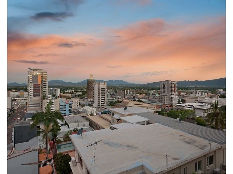 15/6 HALE STREET, Townsville City QLD 4810