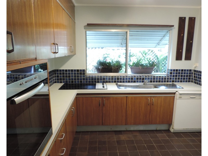 37 WACKETT STREET, Pallarenda QLD 4810