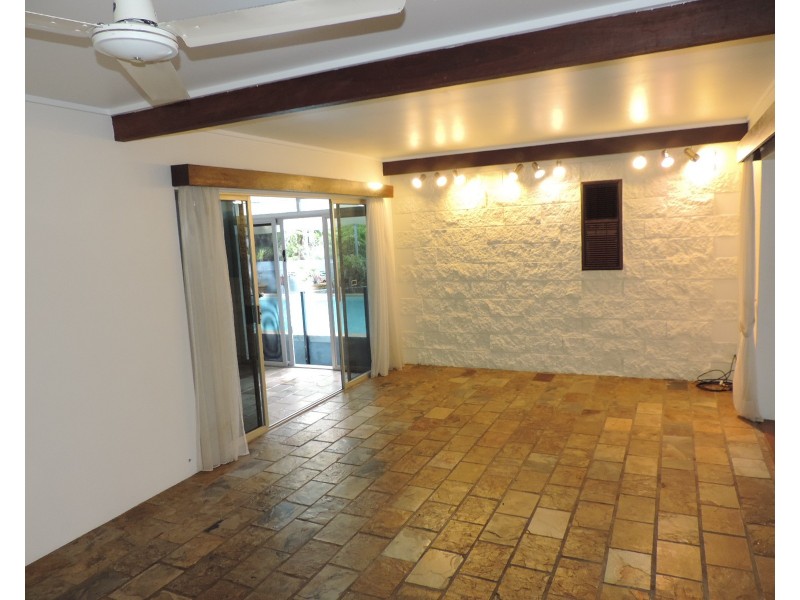 37 WACKETT STREET, Pallarenda QLD 4810