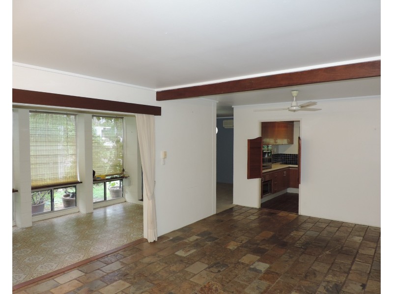 37 WACKETT STREET, Pallarenda QLD 4810