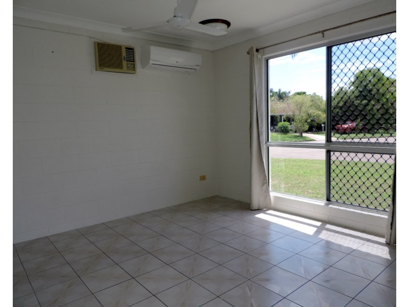 1 Petersen Crt, Douglas QLD 4814