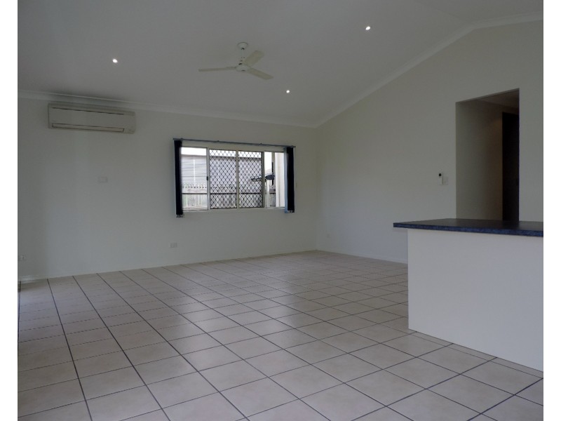 5 Moorhen Crt, Douglas QLD 4814