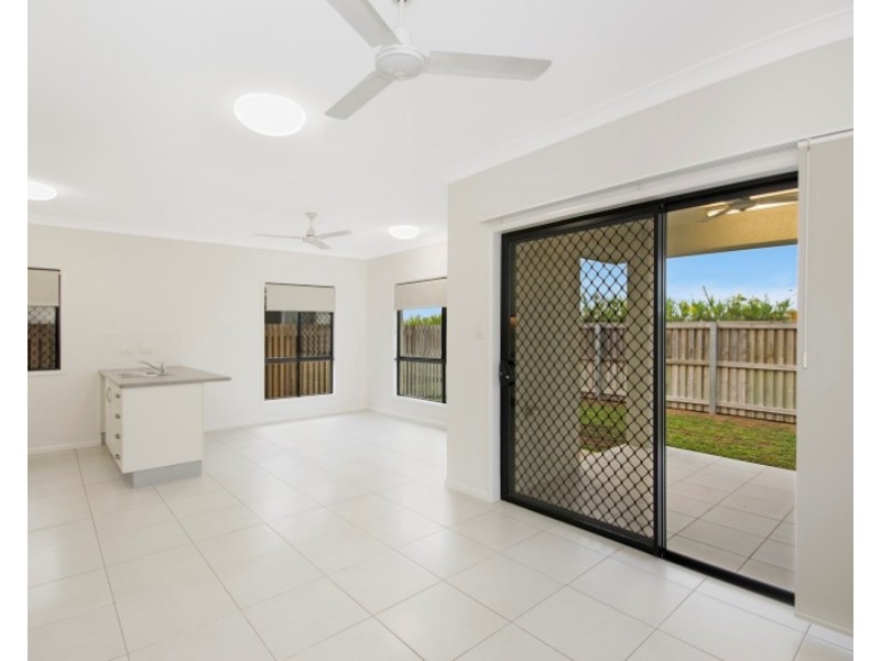 9 DAYDREAM CIRCUIT, Burdell QLD 4818