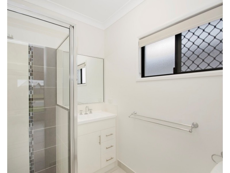 9 DAYDREAM CIRCUIT, Burdell QLD 4818