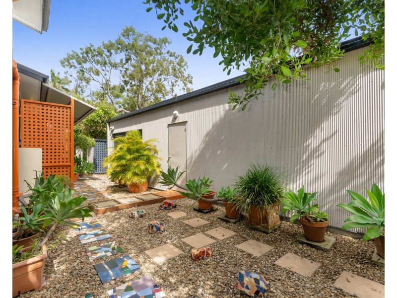 17 SNAPPER COURT, Cungulla QLD 4816