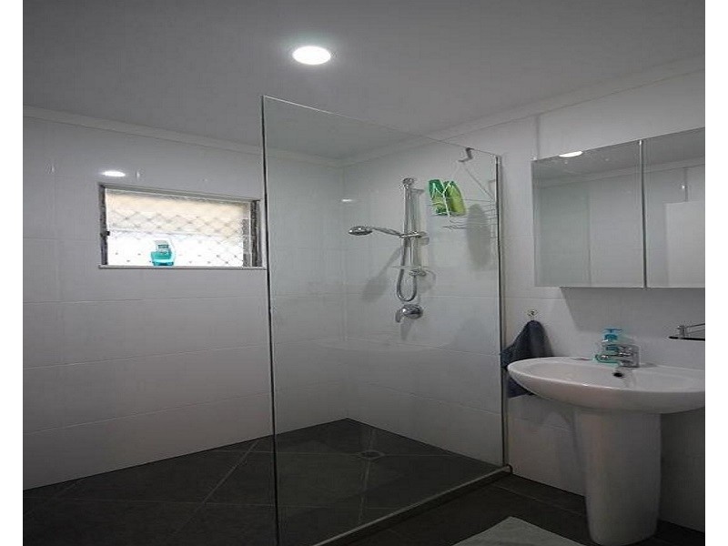 25 Buna Avenue, Mundingburra QLD 4812