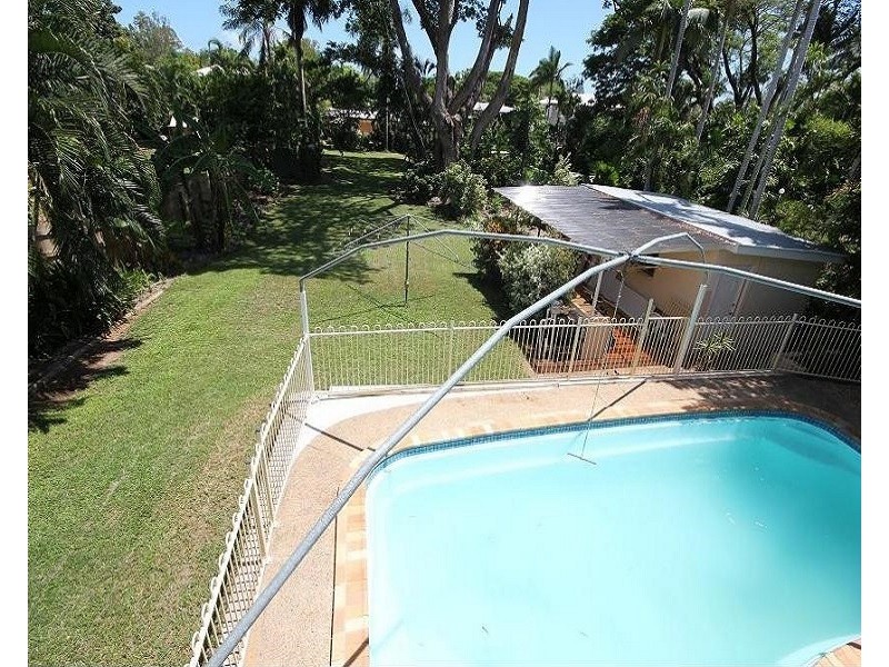 25 Buna Avenue, Mundingburra QLD 4812