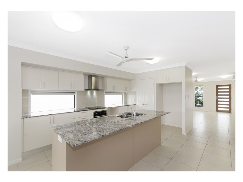 26 CHAMPION DRIVE, Rosslea QLD 4812