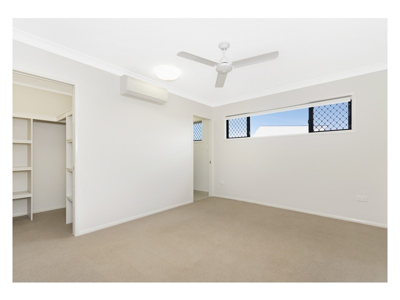 26 CHAMPION DRIVE, Rosslea QLD 4812