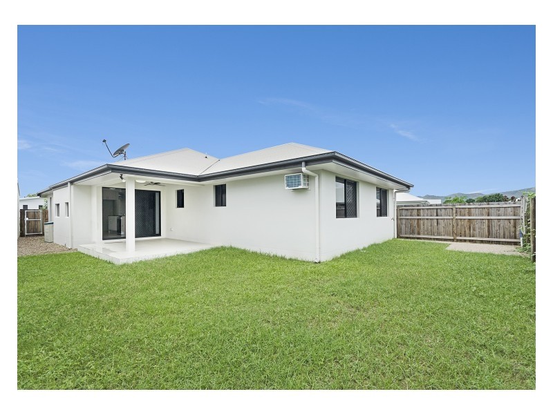 26 CHAMPION DRIVE, Rosslea QLD 4812