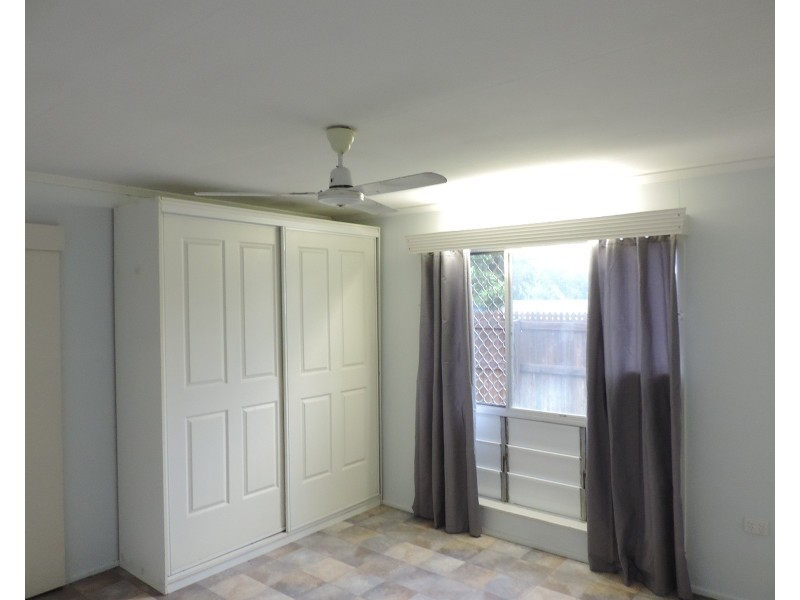 2/211 CHARLES STREET, Heatley QLD 4814