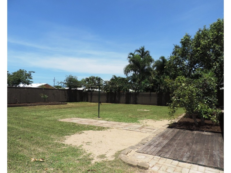 23  SONIA STREET, Rasmussen QLD 4815