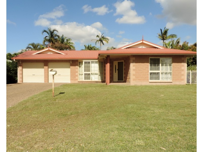 71 WATTLE STREET, Cranbrook QLD 4814