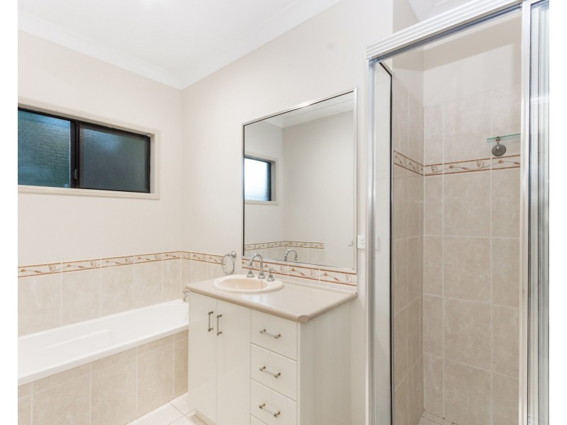 9 SANTIAGO COURT, Mount Louisa QLD 4814