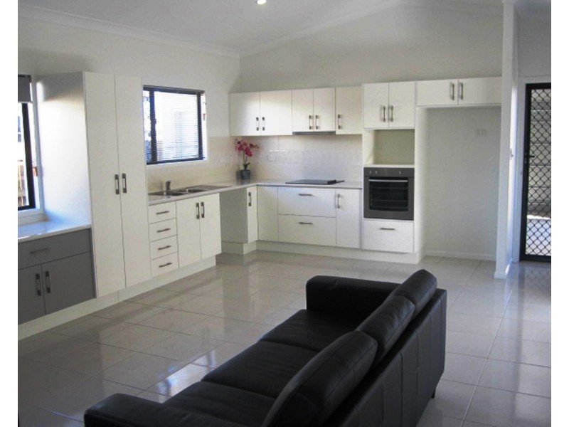 44 GREATER ASCOT AVENUE, Shaw QLD 4818